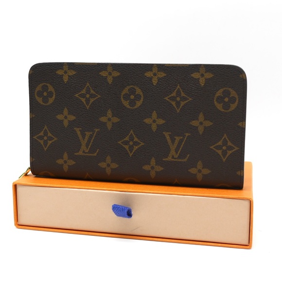 Louis Vuitton Handbags - 🍓LV Long Zippy Wallet TH0073